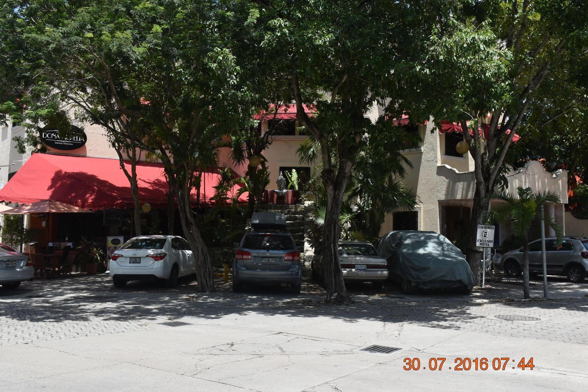Majestic Hotel 3*