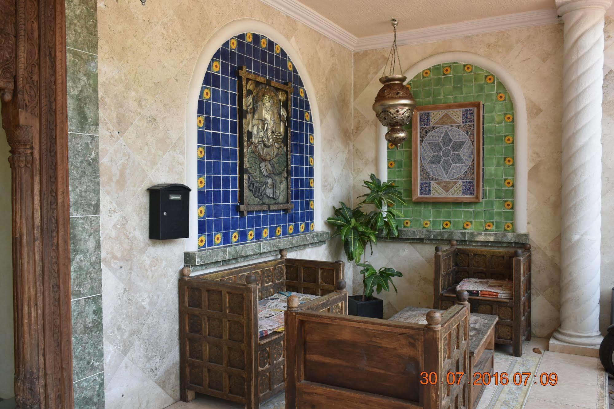 Hotel Majestic 3*