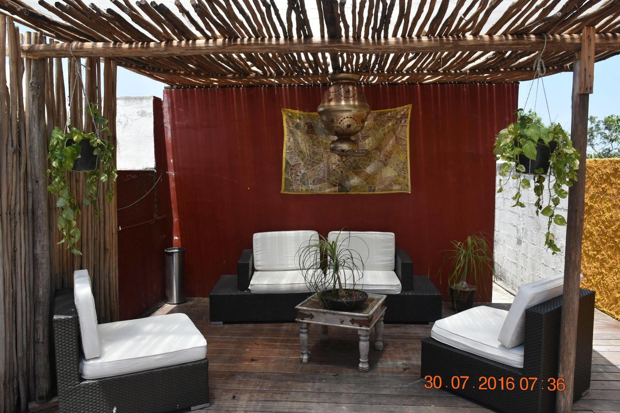 Majestic Hotel 3*